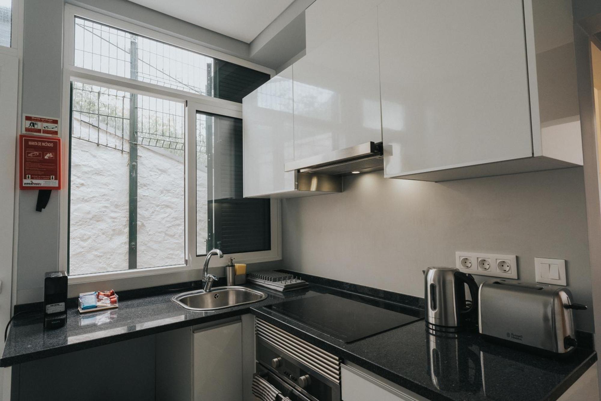 Pico Apartment'S Câmara de Lobos Екстериор снимка
